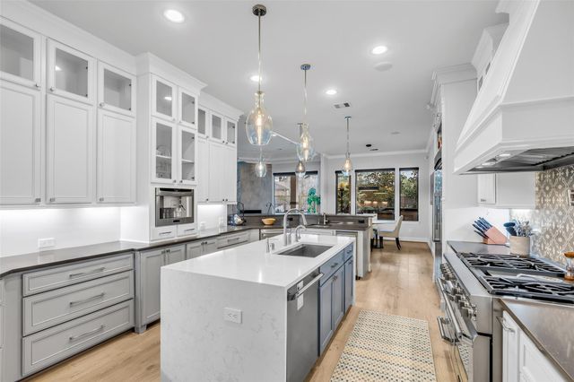 7410 Fort Augusta Court, Spring, TX 77389