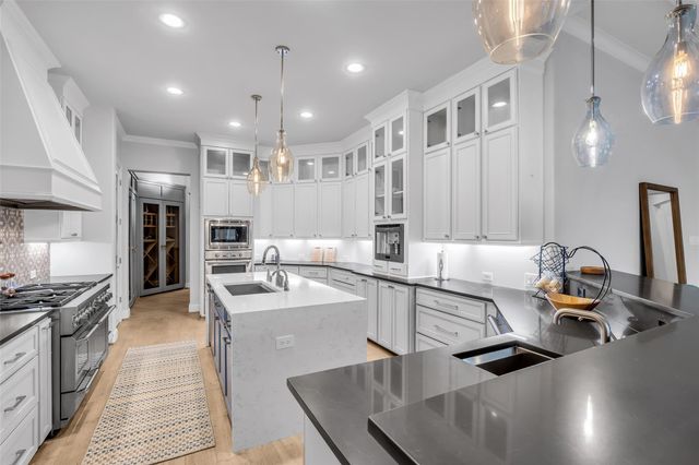 7410 Fort Augusta Court, Spring, TX 77389