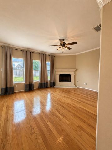 2605 Cypress Springs Drive, Pearland, TX 77584