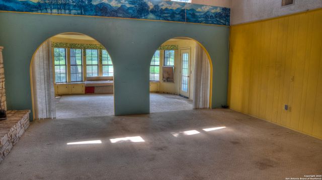 6671 Ranch Rd 1120, Rio Frio, TX 78879