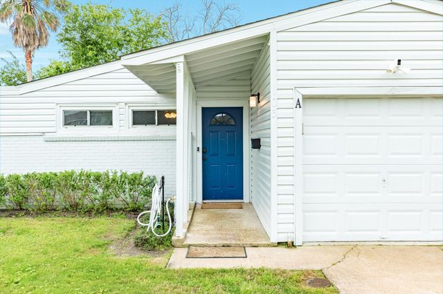 105 Marlin Avenue, Galveston, TX 77550