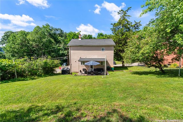 100 Riverview, O'hara, PA 15238