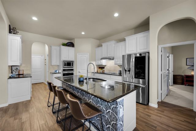 2822 Palmerston Drive, Midlothian, TX 76065