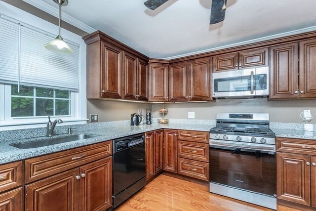 165 Astle St, Tewksbury, MA 01876