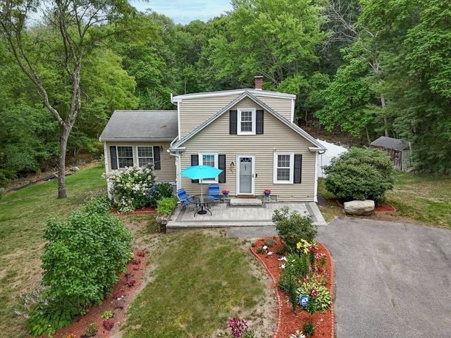 165 Astle St, Tewksbury, MA 01876