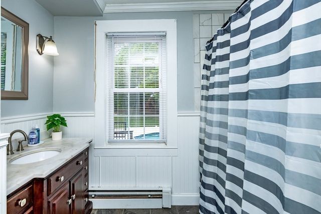 165 Astle St, Tewksbury, MA 01876