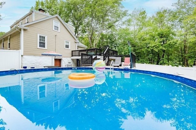 165 Astle St, Tewksbury, MA 01876