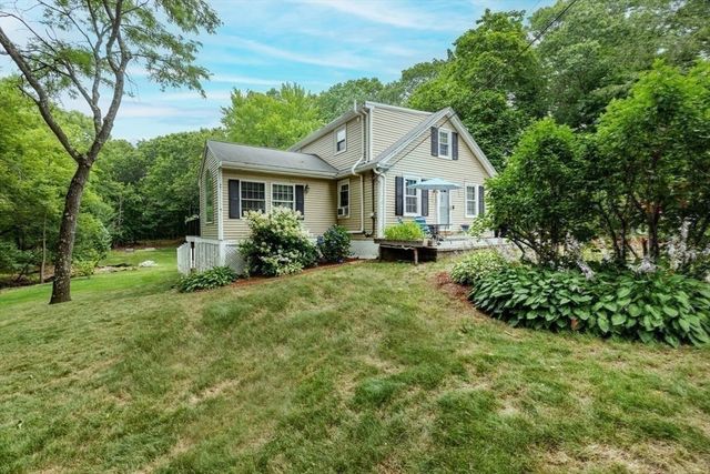 165 Astle St, Tewksbury, MA 01876