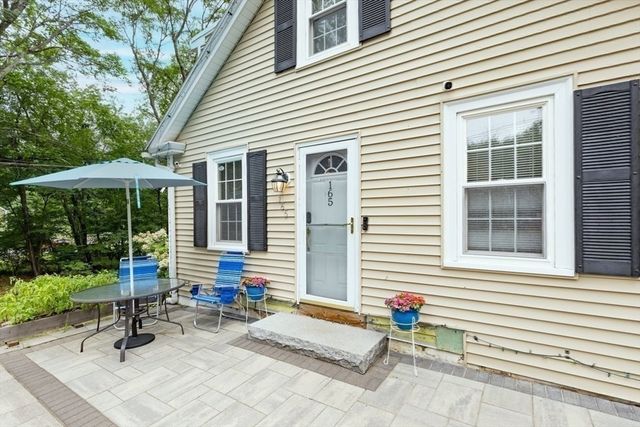 165 Astle St, Tewksbury, MA 01876