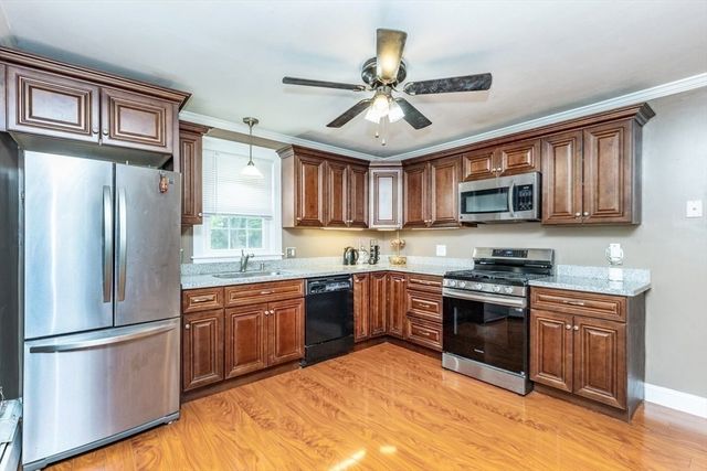 165 Astle St, Tewksbury, MA 01876