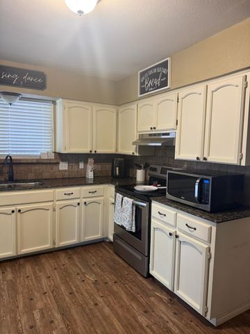 7018 Powderhorn Court, Corpus Christi, TX 78413