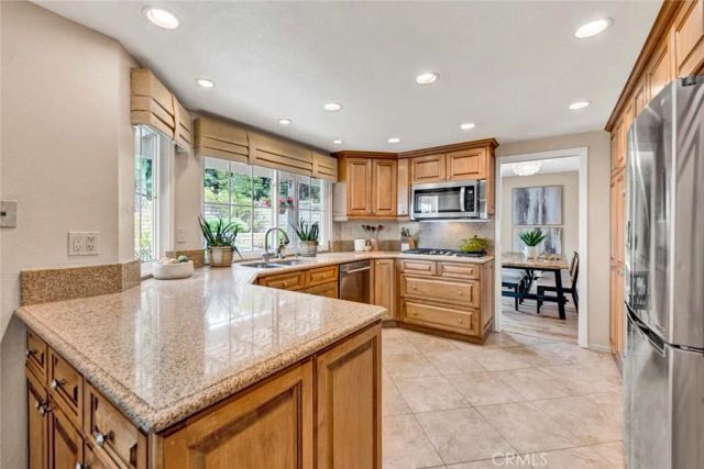 780 S Highland Lane, Anaheim, CA 92807