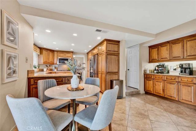 780 S Highland Lane, Anaheim, CA 92807