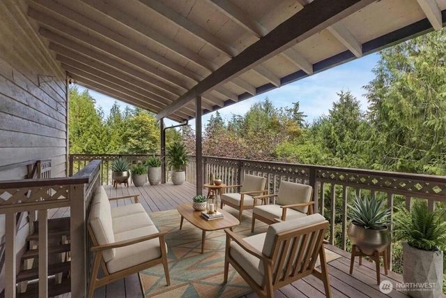 5161 NW Eldorado Boulevard, Bremerton, WA 98312
