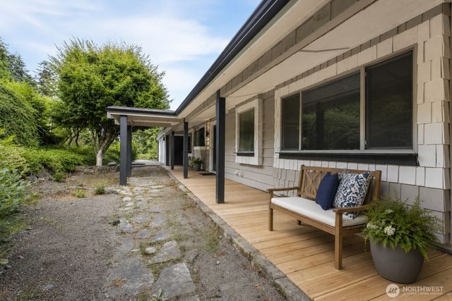 5161 NW Eldorado Boulevard, Bremerton, WA 98312
