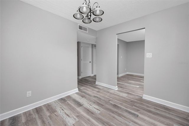 8345 13TH STREET N B, St Petersburg, FL 33702