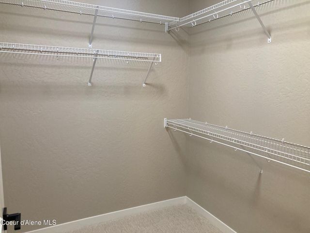 7400 N Breaux DR, Coeur D'alene, ID 83815