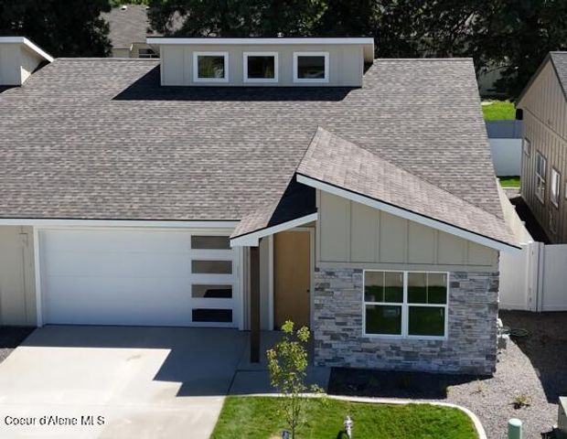 7400 N Breaux DR, Coeur D'alene, ID 83815