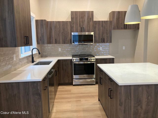 7400 N Breaux DR, Coeur D'alene, ID 83815