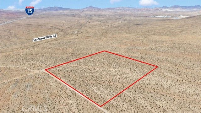 1111 Los Padres Road, Apple Valley, CA 92307