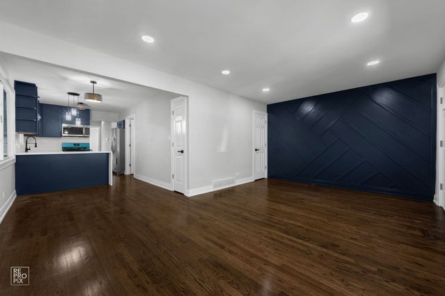 6554 S Laflin Street, Chicago, IL 60636