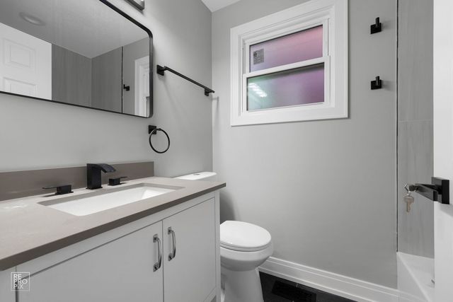 6554 S Laflin Street, Chicago, IL 60636