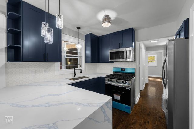 6554 S Laflin Street, Chicago, IL 60636