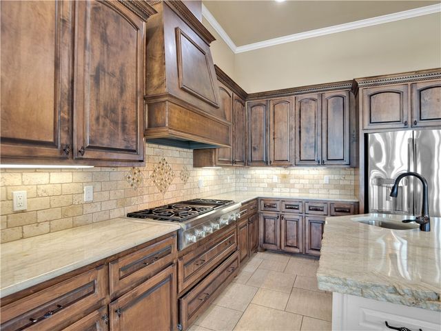 6209 Lago Vista Dr, Corpus Christi, TX 78414