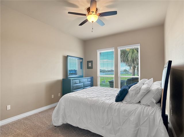 6209 Lago Vista Dr, Corpus Christi, TX 78414