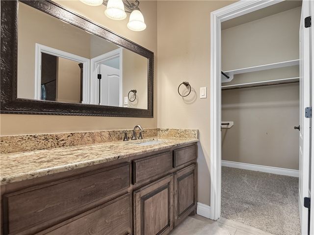 6209 Lago Vista Dr, Corpus Christi, TX 78414