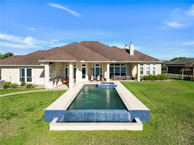 6209 Lago Vista Dr, Corpus Christi, TX 78414