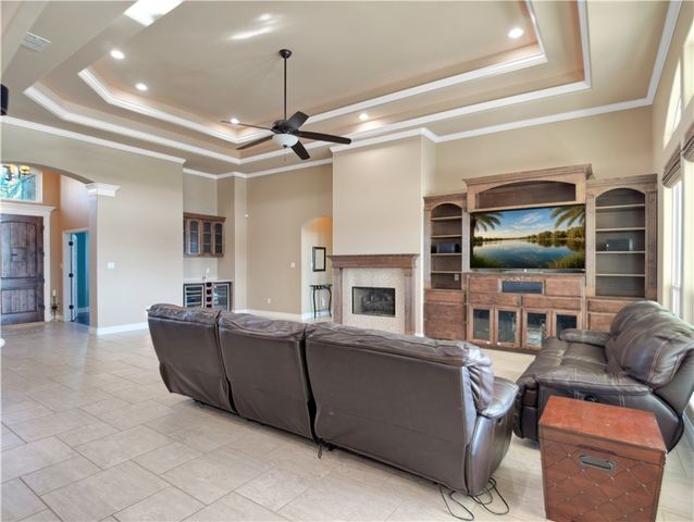 6209 Lago Vista Dr, Corpus Christi, TX 78414