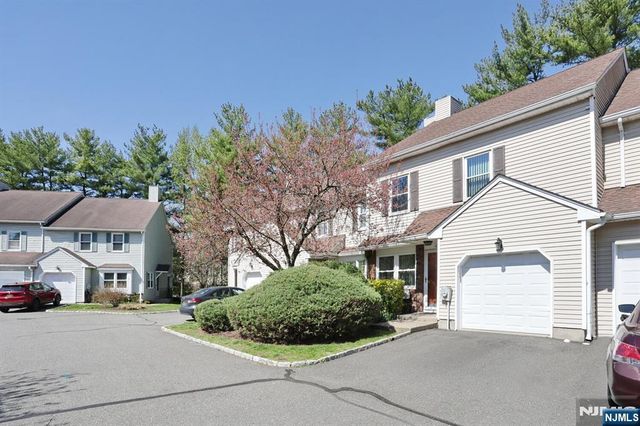 10 Chris Court, Fair Lawn, NJ 07410