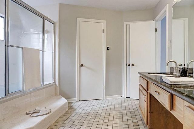 4137 Ruskin Street, West University Place, TX 77005