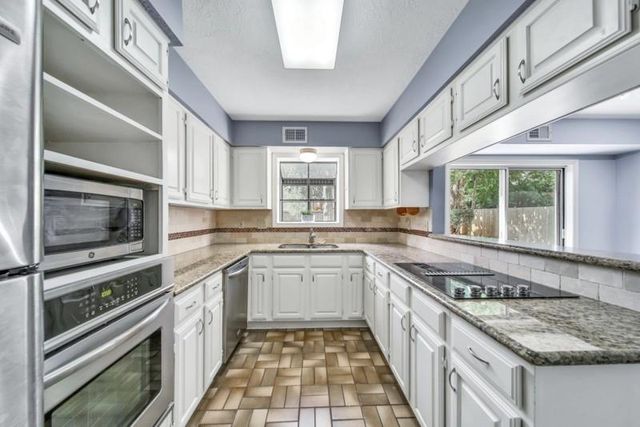 4137 Ruskin Street, West University Place, TX 77005