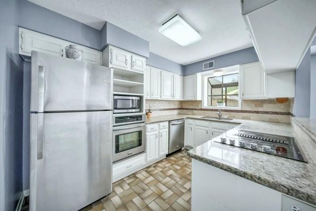 4137 Ruskin Street, West University Place, TX 77005