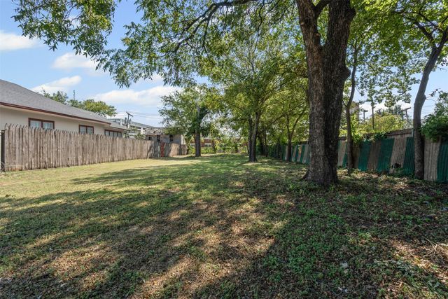 1417 S Jennings Avenue, Fort Worth, TX 76104