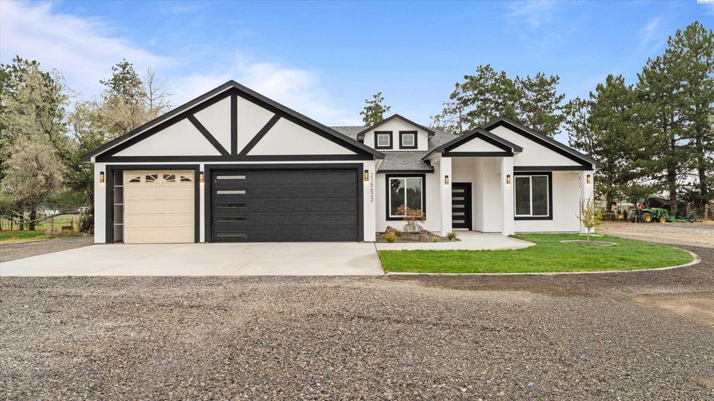 215622 E Sr 397, Kennewick, WA 99337