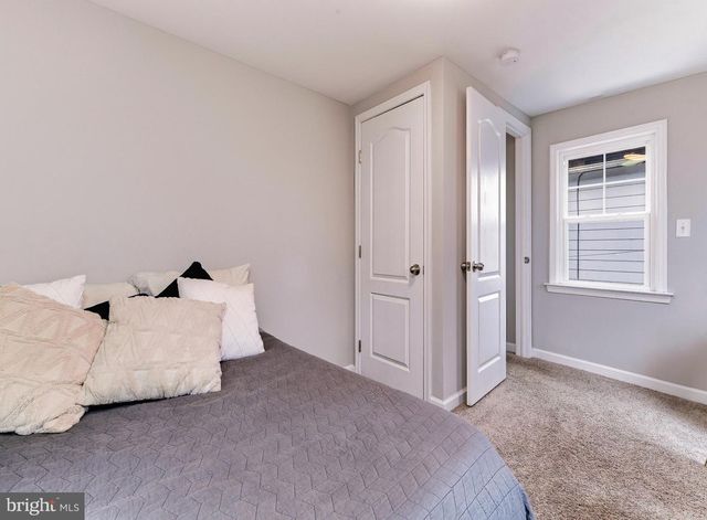 321 WEST AVE, Pitman, NJ 08071