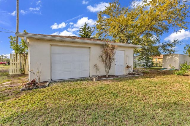 18939 AYRSHIRE CIRCLE, Port Charlotte, FL 33948