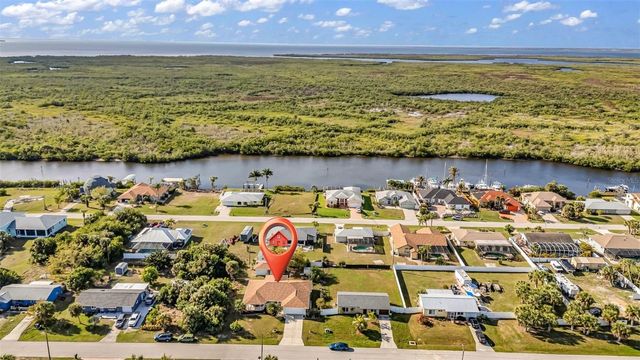 18939 AYRSHIRE CIRCLE, Port Charlotte, FL 33948