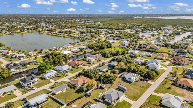 18939 AYRSHIRE CIRCLE, Port Charlotte, FL 33948
