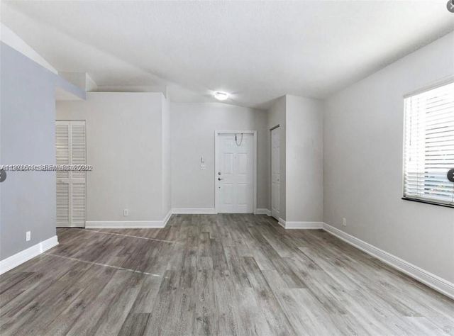 1213 SW 46th Way, Deerfield Beach, FL 33442