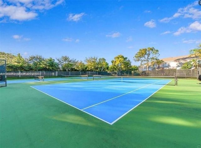 1213 SW 46th Way, Deerfield Beach, FL 33442