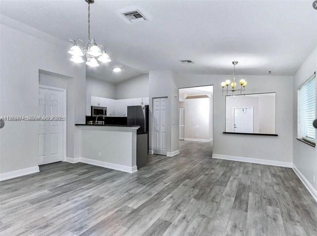 1213 SW 46th Way, Deerfield Beach, FL 33442