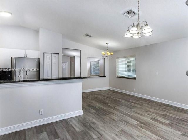 1213 SW 46th Way, Deerfield Beach, FL 33442