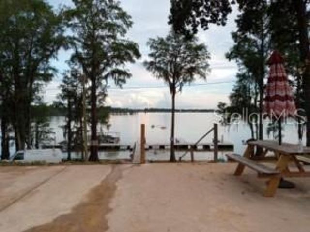 HOCKING STREET, Alford, FL 32420