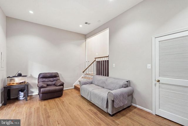 44040 GALA CIR, Ashburn, VA 20147