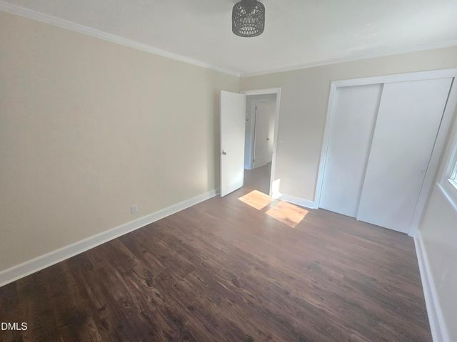 438 Dudley Street, Burlington, NC 27217
