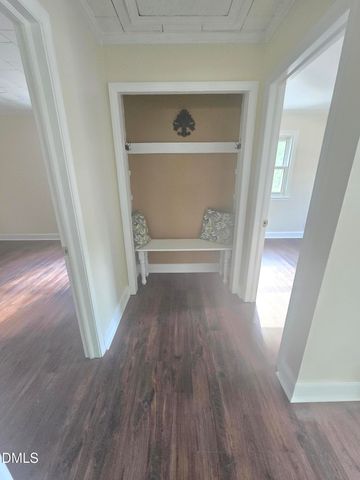 438 Dudley Street, Burlington, NC 27217